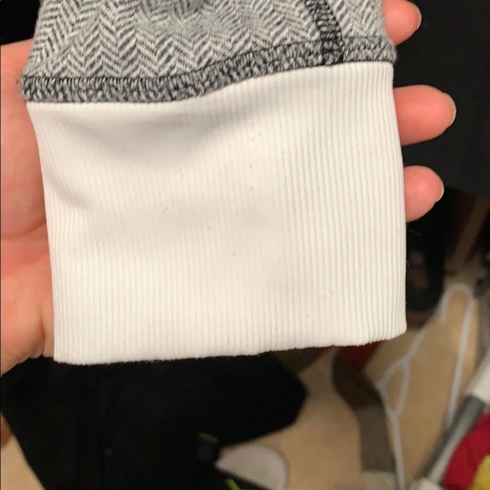 Lululemon Zip-Up - Picture 6 of 6